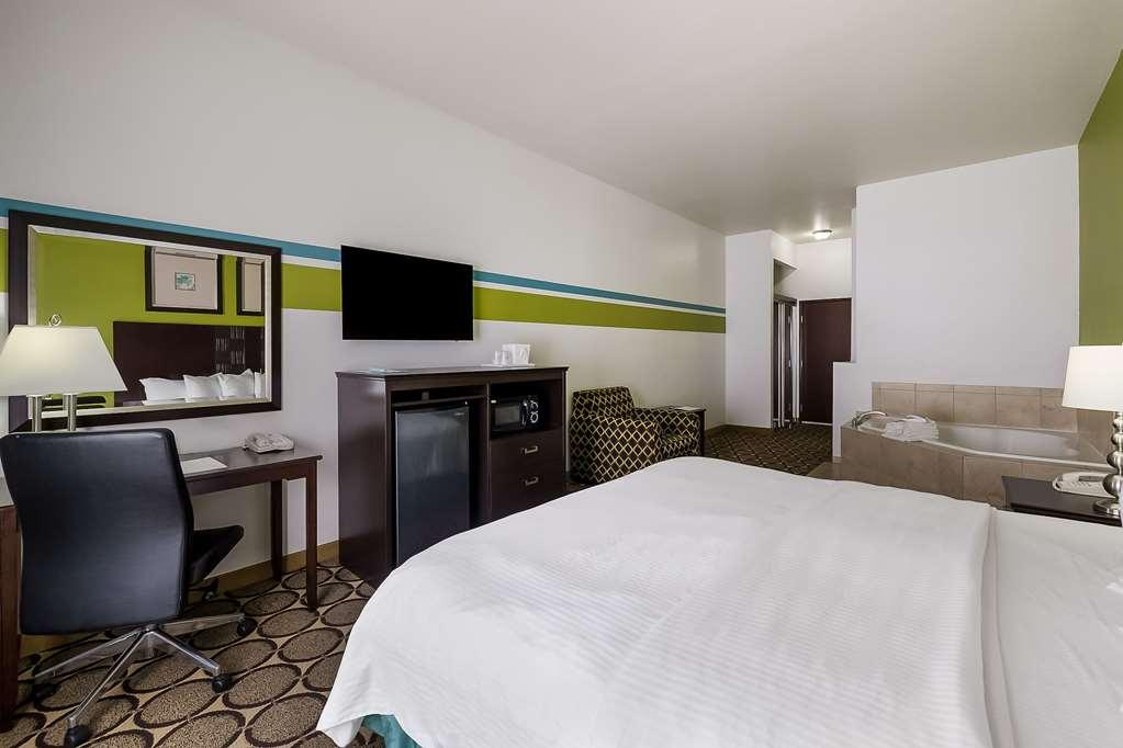 Best Western Douglas Inn & Suites חדר תמונה